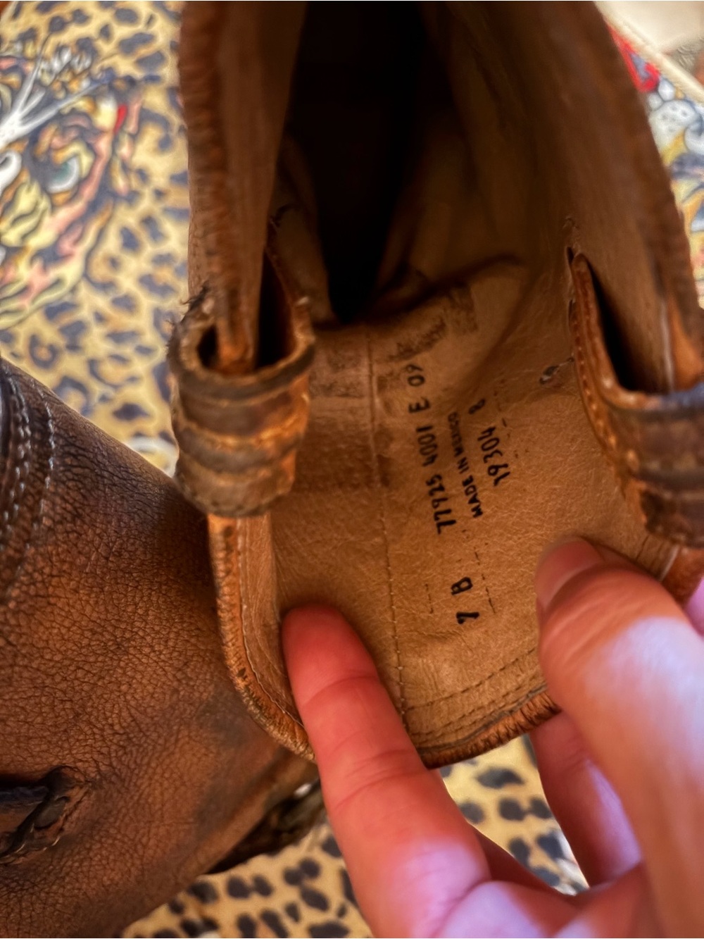 VINTAGE FRYE RARE Maxine Trapunto Brown Leather Harness Boots Women's style#7792 - Picture 8 of 10